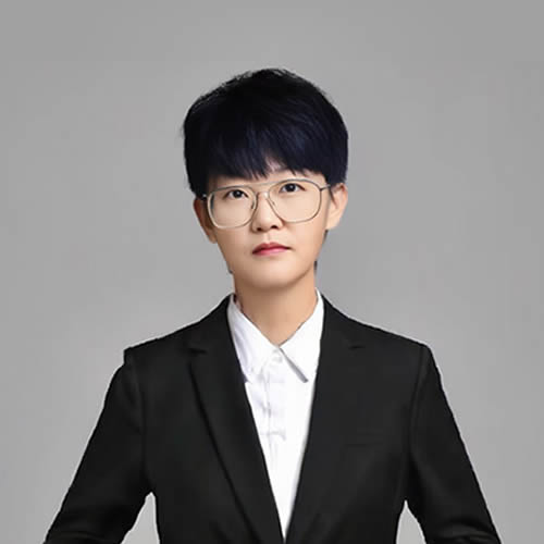 迪拜情感咨询导师：依然老师